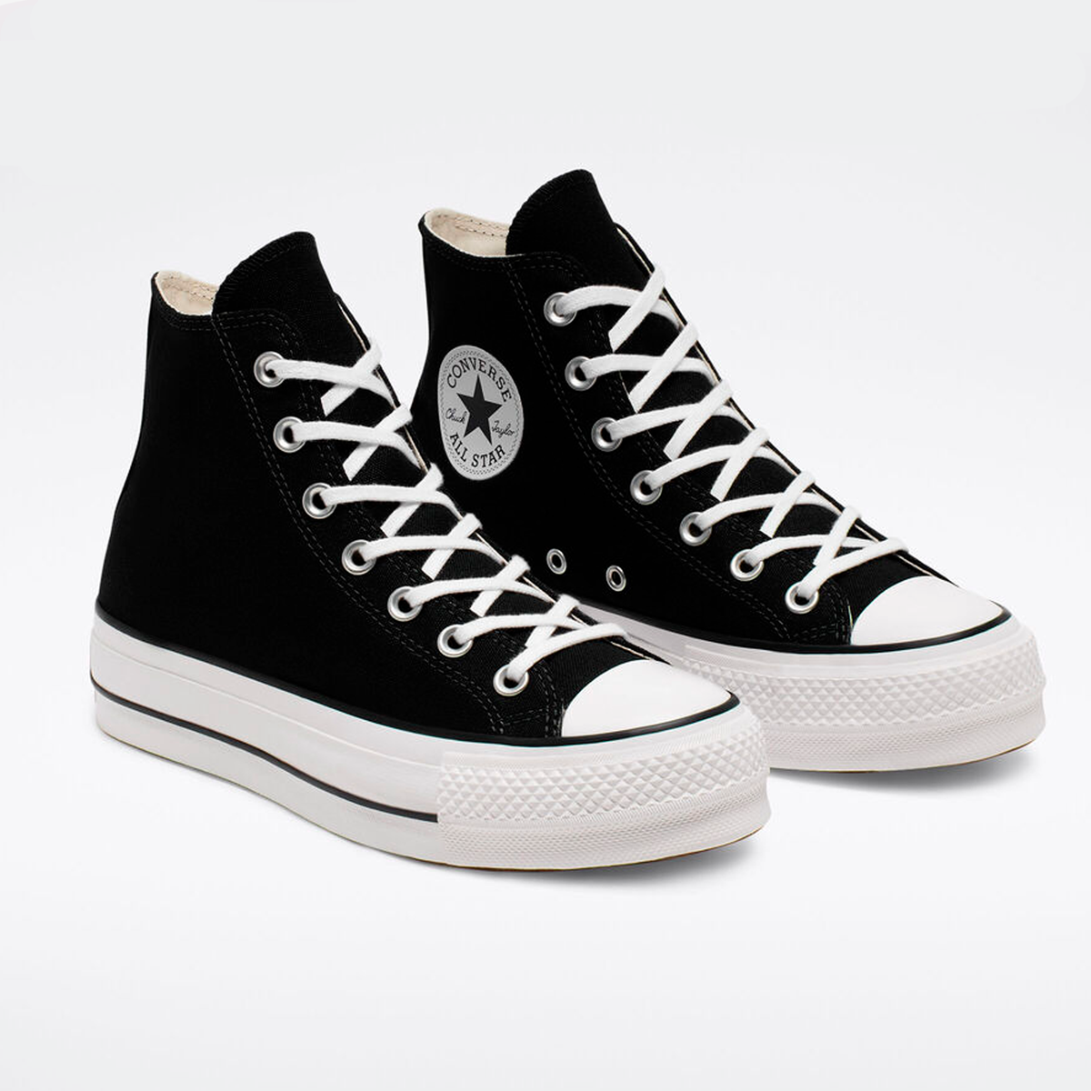 ⭐Hasta 60% de DESCUENTO en Converse ⭐